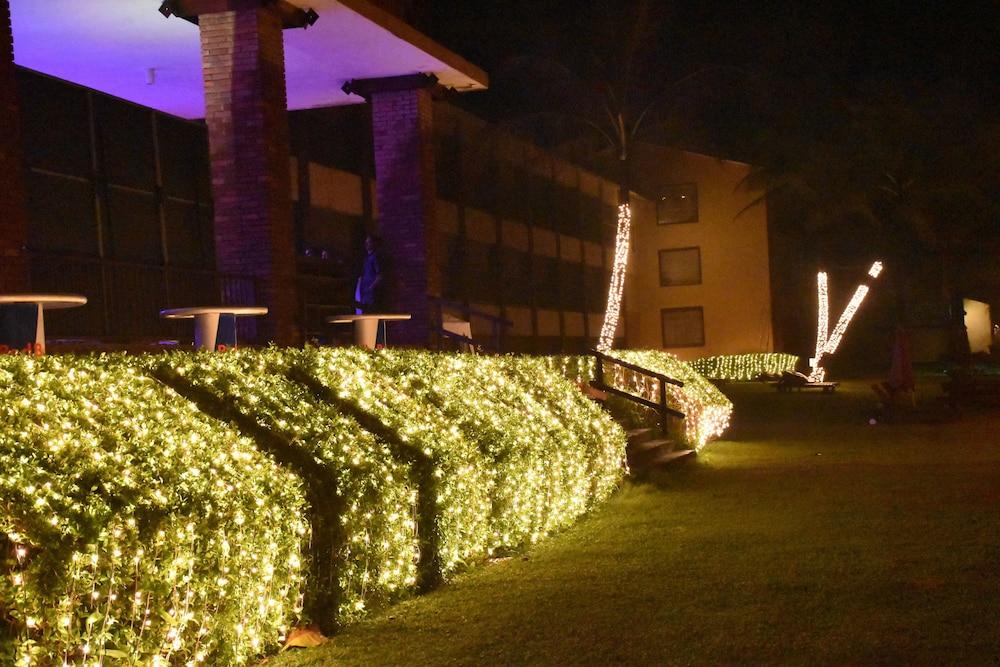 The Long Beach Resort & Spa Koggala Bagian luar foto