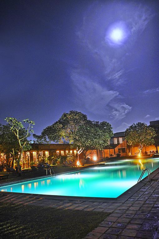The Long Beach Resort & Spa Koggala Bagian luar foto