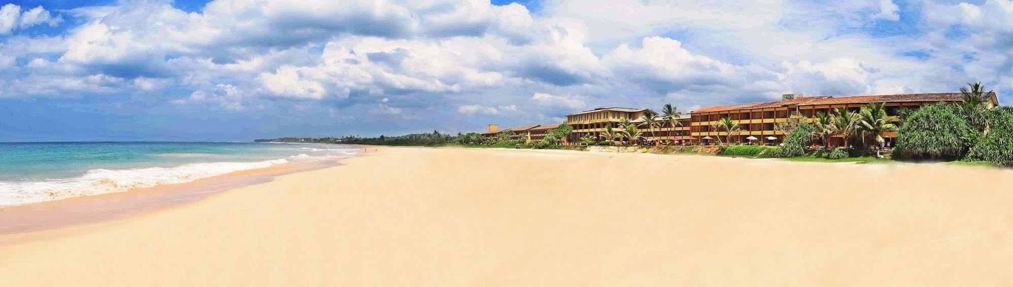 The Long Beach Resort & Spa Koggala Bagian luar foto